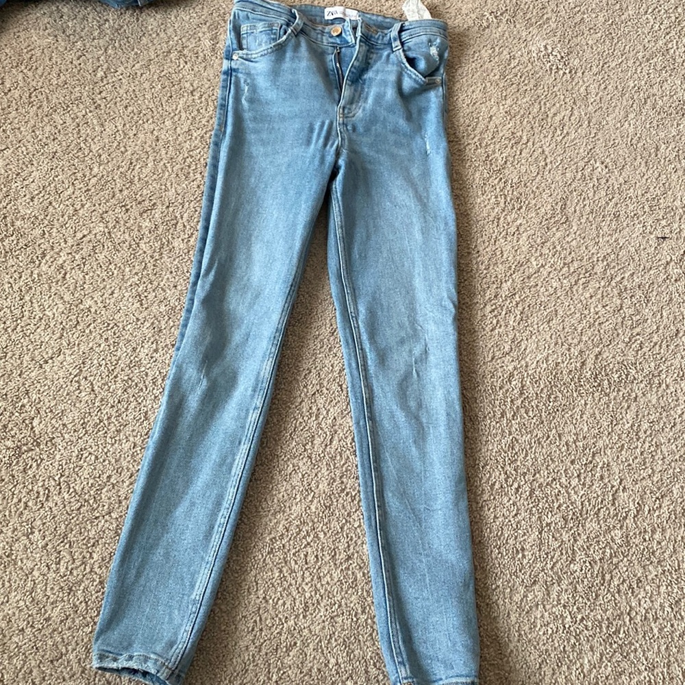 Worn skinny jeans in good condition